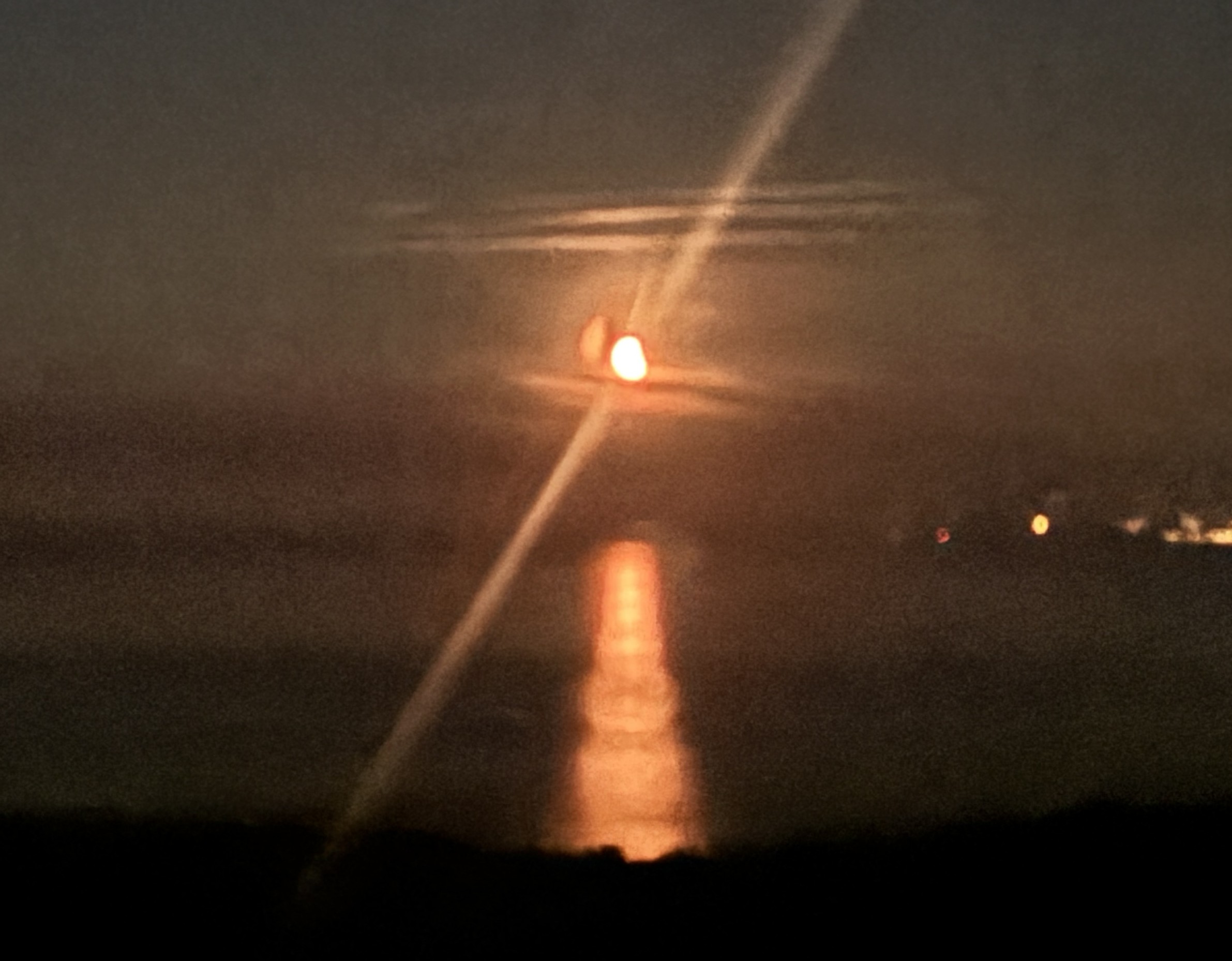 11 07 2026 Moonrise GLee